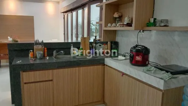 image VILLA ASRI DI RENON SANGAT SEJUK KARENA DEKAT KE PANTAI SANUR (7)