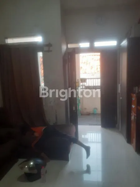 image RUMAH TINGKAT STRATEGIS HARGA MURAH (7)