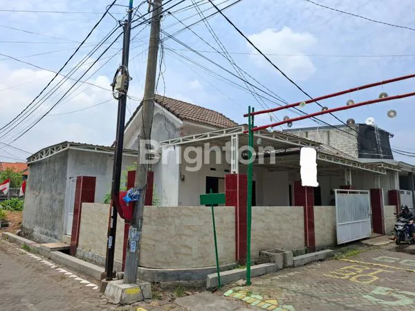 image HUNIAN CANTIK DI DEKAT PINTU TOLL WARU SURABAYA-SIDOARJO (2)