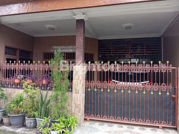image RUMAH 2 LANTAI JALAN MAGERSARI SIDOARJO SHM (2)