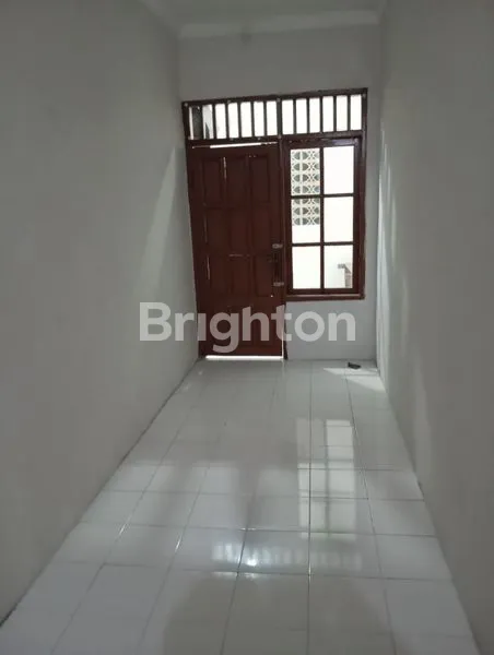 image RUMAH 2 LANTAI JALAN MAGERSARI SIDOARJO SHM (6)