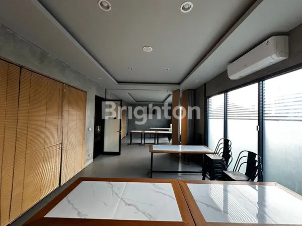 image RESTO SIAP PAKAI DI BYPASS SANUR, LT 896M² (4)