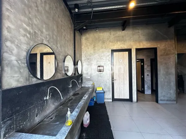 image RESTO SIAP PAKAI DI BYPASS SANUR, LT 896M² (5)