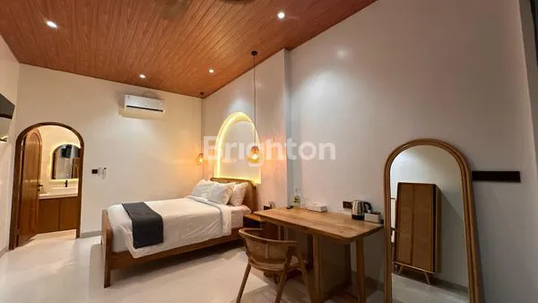 image STYLISH MEDITERRANEAN VILLA – 2BR FURNISHED WITH PRIVATE POOL & ROOFTOP IN CANGGU (4)