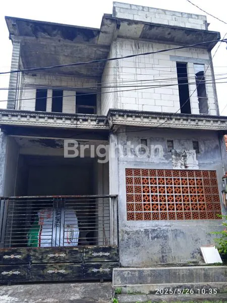 image DIJUAL CEPAT RUMAH 2 LANTAI LOKASI GEDANGAN SIDOARJO (1)