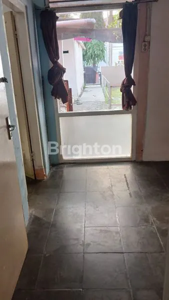 image DISEWAKAN RUMAH DI TENGAH KOTA  (3)