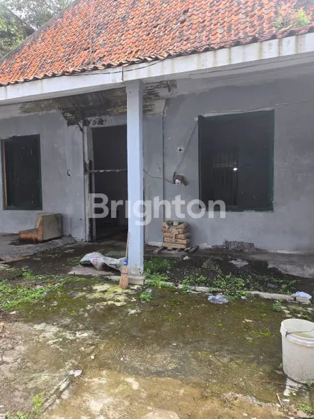 image RUMAH UNTUK GUDANG DI JALAN KALISOSOK LOR DEKAT PELABUHAN TANJUNG PERAK (2)