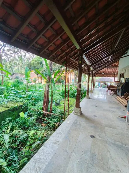 image THE LAKE VILLA – VILLA ASRI DENGAN SUASANA ALAM DI PAYANGAN (8)