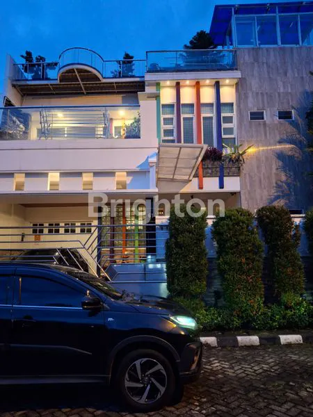 image RUMAH MEWAH DI VILLA INDAH PAJAJARAN, BOGOR (1)