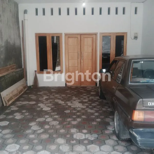 image RUMAH MINIMALIS DI GEDONGAN (7)