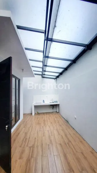 image HUNIAN 2 LANTAI SELANGKAH EXIT TOL SUMMARECON KEMANG PERMATA BOGOR RAYA (4)