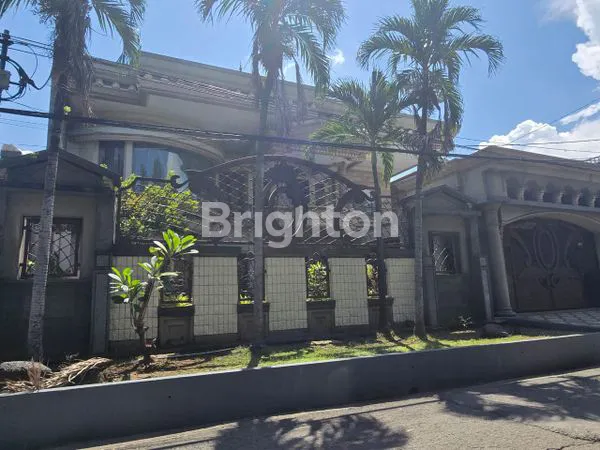 image BINTANG DIPONGGO RUMAH MODEL EROPA (1)