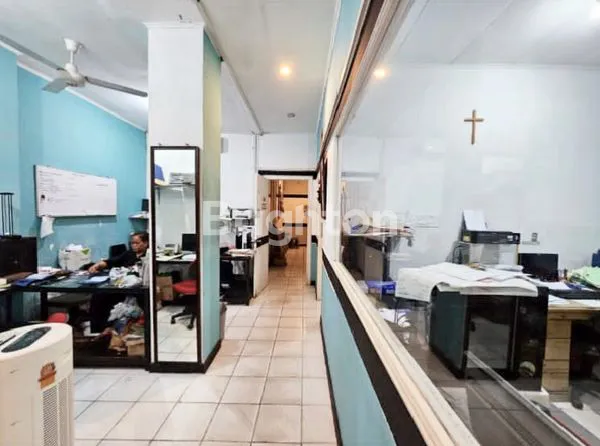 image RUKAN PINGGIR JALAN RAYA TAMAN RATU JAKARTA BARAT (4)