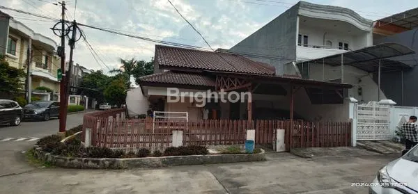 image RUMAH SIAP HUNI DI KOMPLEK GRAWISA (1)