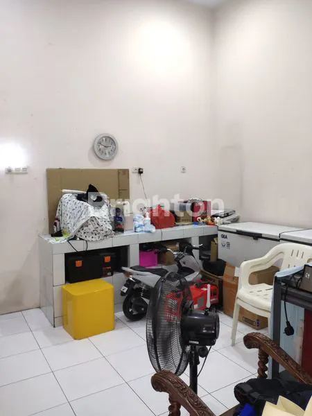 image RUMAH SIAP HUNI DI KOMPLEK GRAWISA (3)