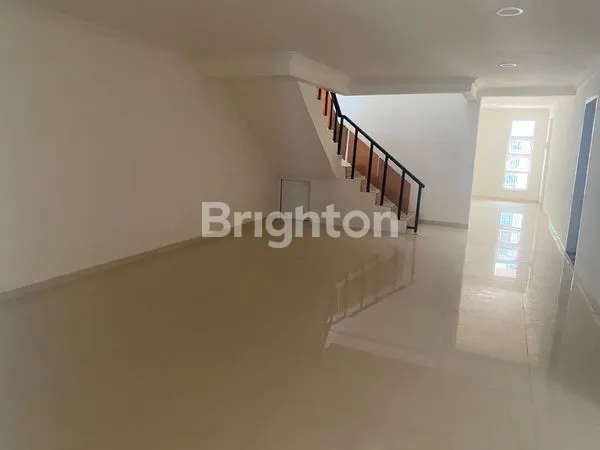 image RUMAH SIAP HUNI 2 LANTAI DURI KEPA (4)