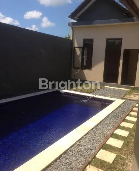 image RUMAH STYLE VILLA STRATEGIS DI SUNSET ROAD KUTA!  DEKAT WISATA, MALL & RS • SHM • KOLAM RENANG • HARGA NEGO!   (1)