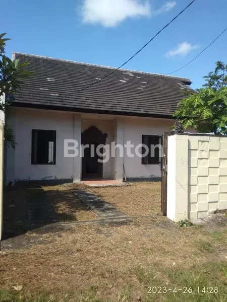 image RUMAH STYLE VILLA STRATEGIS DI SUNSET ROAD KUTA!  DEKAT WISATA, MALL & RS • SHM • KOLAM RENANG • HARGA NEGO!   (3)