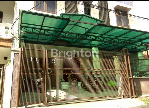 image RUMAH KOST GROGOL 31 KAMAR, SELALU FULL KRN SGT STRATEGIS UTK MAHASISWA DAN KARYAWAN, TEPAT DI TENGAH2 ANTARA, UNTAR DAN TRISAKTI (JALAN KAKI 5MENIT) (1)