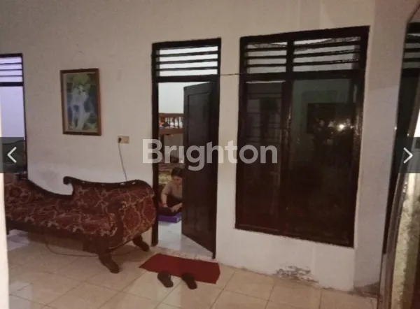 image RUMAH TINGGAL + USAHA 0 JALAN RAYA DI JALAN PACUAN KUDA SURABAYA (6)
