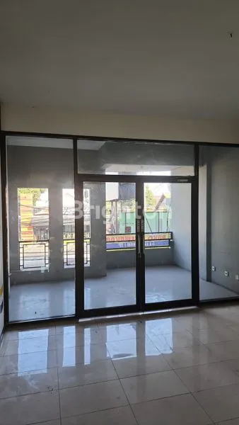 image DISEWAKAN RUKO 2 LANTAI DEKAT UGM DAN RESTORAN INTERNASIONAL JL KALIURANG MANGGUNG CATURTUNGGAL DEPOK SLEMAN YOGYAKARTA (5)