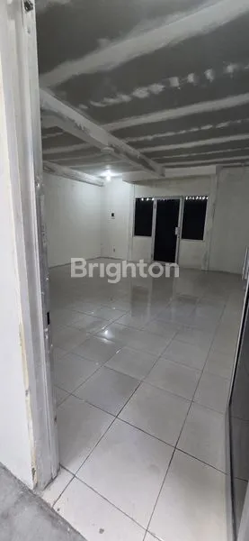 image GUDANG CENTRAL SQUARE (5)