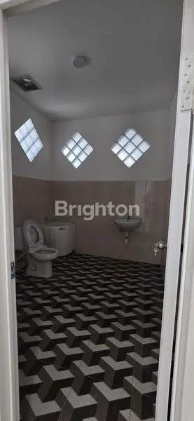 image GUDANG CENTRAL SQUARE (7)