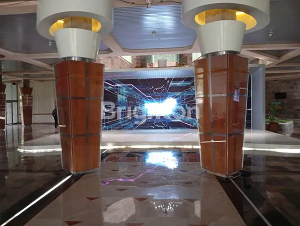 image RUANGAN KANTOR (2)