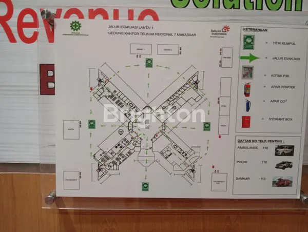 image RUANGAN KANTOR (6)