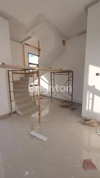 image RUMAH BARU TYPE 2 LANTAI DAUN VILLAGE BALIKPAPAN (4)