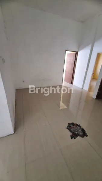 image RUMAH RENOVASI BARU SUPER CIAMIK DI PETEMON TIMUR SAWAHAN SURABAYA  (1)