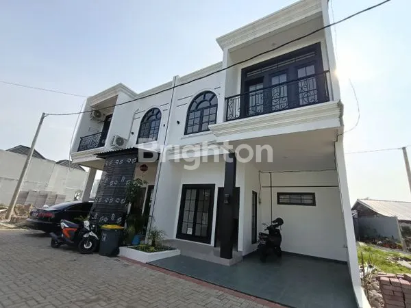 image RUMAH 2 LANTAI STRATEGIS DI DEKAT UI (2)