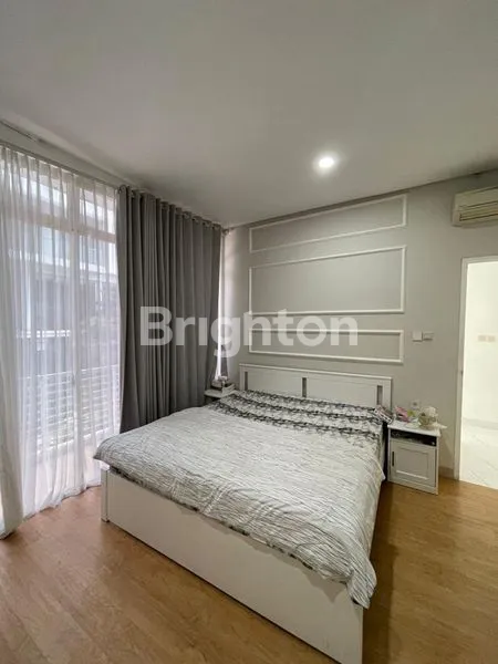 image RUMAH SIAP HUNI GOLF LAKE RESIDENCE (5)