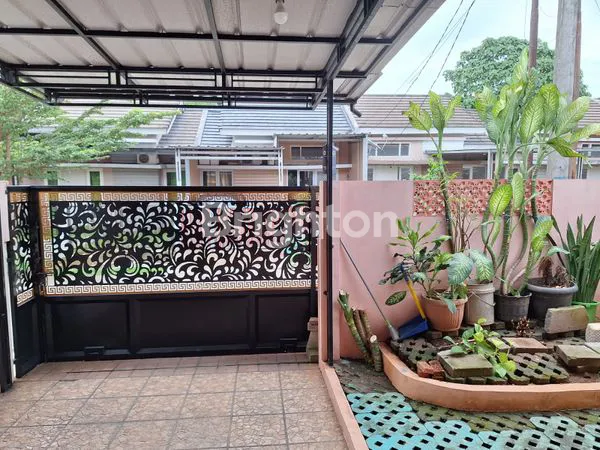 image JUAL CEPAT RUMAH CLUSTER DALAM PERUMAHAN DI CIBUBUR. SIAP HUNI TERAWAT 1 LANTAI. (8)