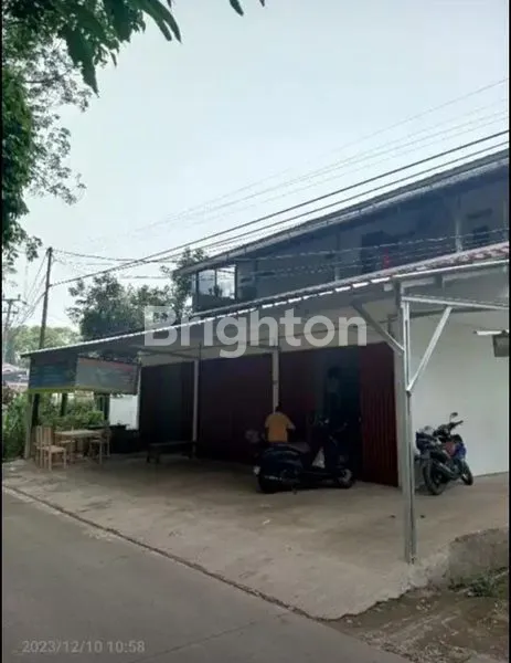 RUKO 3 PINTU, TIGARAKSA