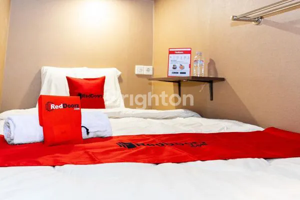 image DIJUAL HOTEL RED DOORZ BESERTA BISNISNYA (7)