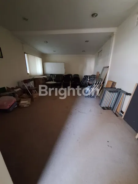 image BU PUSAT KOTA SBY JLN KARTINI STRATEGIS DKT RAYA DARMO, DIPONEGORO, SOETOMO, WR SUPRATMAN, IMAM BONJOL (8)