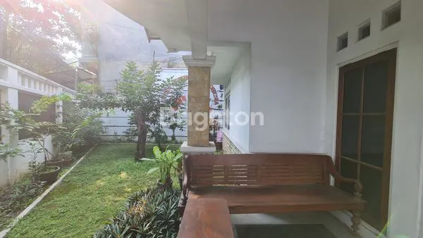 image RUMAH MEWAH 6KT DI PURWOSARI SOLO, LOKASI PREMIUM PUSAT KOTA (2)