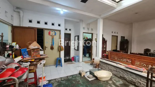 image RUMAH MEWAH 6KT DI PURWOSARI SOLO, LOKASI PREMIUM PUSAT KOTA (7)