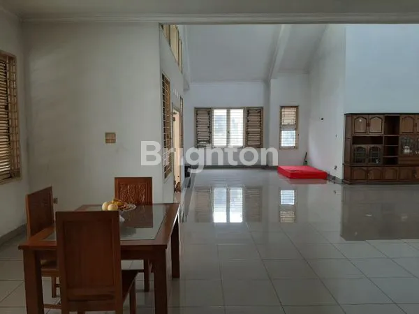 image HUNIAN STRATEGIS 2 LANTAI DEKAT STASIUN DEPOK LAMA (7)