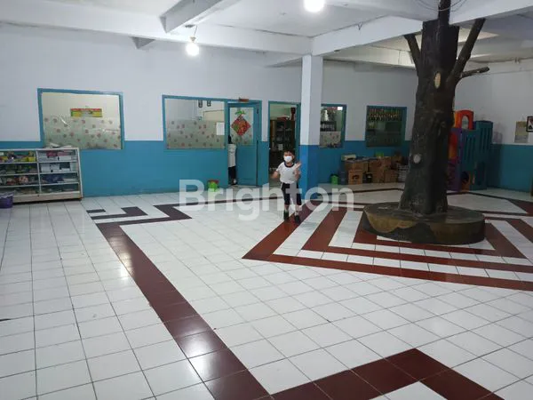 image GEDUNG BEKASI BANGUNAN 804 METER SHM DEKAT KOLAM RENANG THB WATERBOOM PARK (1)