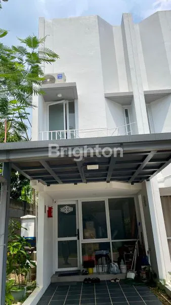 image RUMAH 3 LANTAI SPLIT LEVEL DI MYZA BSD, TANGERANG  (1)