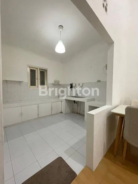 image RUMAH SIAP HUNI DI LOKASI STRATEGIS DI PERUMAHAN BOGOR RAYA PERMAI DEKAT YASMIN, DEKAT AREA BOGOR COUNTRY, HANYA 5-6 MENIT KE TOL CIBADAK/BORR, MEMBUATNYA MUDAH DI AKSES, DEKAT FASILITAS PUBLIK TRANSMART YASMIN, HYPERMART, GIANT, RUMAH SAKIT HERMINA, PASA (3)