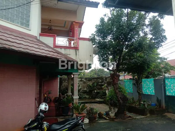 image RUMAH ASRI DI LOKASI STRATEGIS KOTA DEPOK (3)