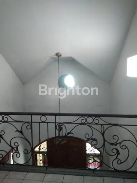 image RUMAH 2 LANTAI NOL JALAN RAYA MENUJU SURAMADU, STRATEGIS SELANGKAH KE KENJERAN DEKAT KAPAS KRAMPUNG MERR (7)