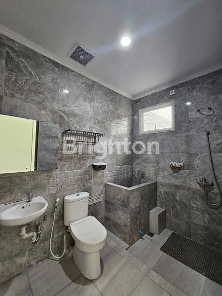 image RUMAH RENOV SIAP HUNI, GADING SERPONG (5)