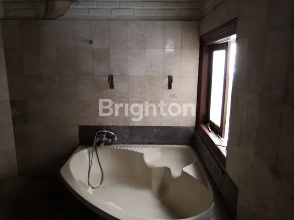 image DI JUAL RUMAH STYLE VILLA TUKAD YEH SUNGI (8)