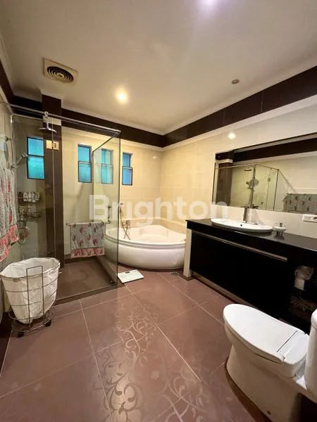 image HARGA TURUN! RUMAH MEWAH HOEK 395 M² BLOSSOMVILLE THE GREEN BSD (7)