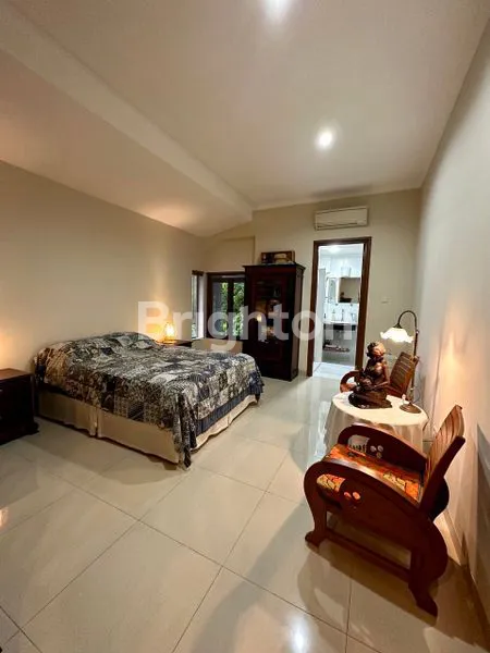 image HARGA TURUN! RUMAH MEWAH HOEK 395 M² BLOSSOMVILLE THE GREEN BSD (8)