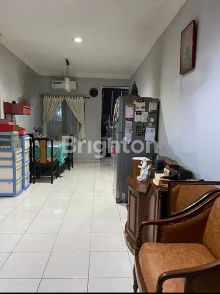 image RUMAH CANTIK HOEK DI KELAPA GADING, LOKASI STRATEGIS. (8)
